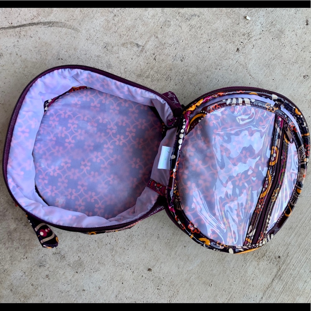 Vera Bradley Bag Mini Round Toiletry - Picture 4 of 6